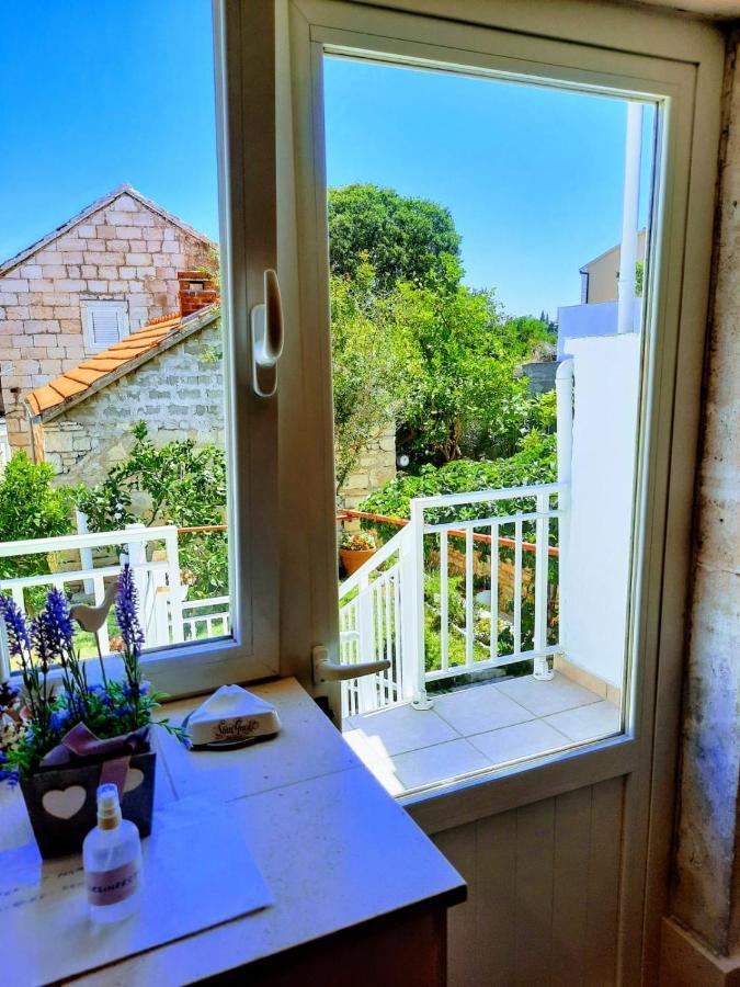 Apartments Neno Korčula Eksteriør bilde