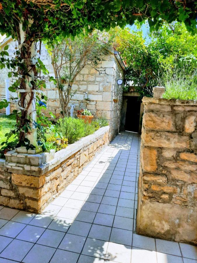 Apartments Neno Korčula Eksteriør bilde